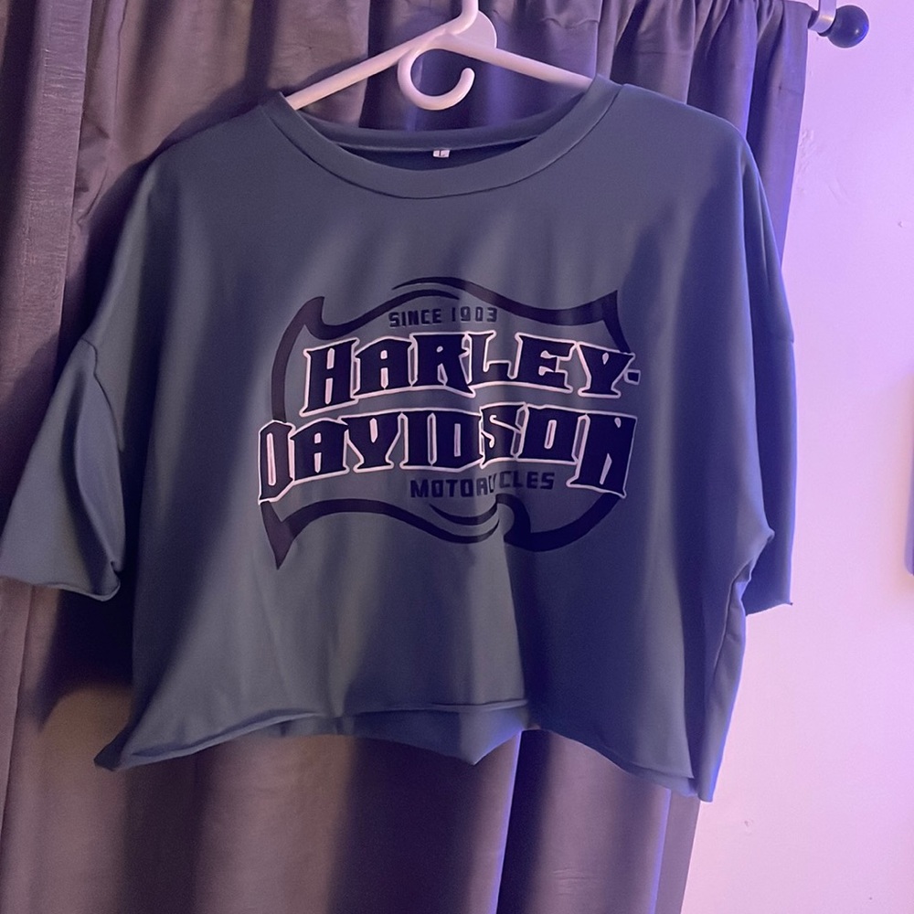 Crop top